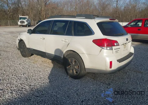 2010 Subaru Outback 2.5I Premium z USA, uszkodzony, nr VIN 4S4BRCGC5A3338957